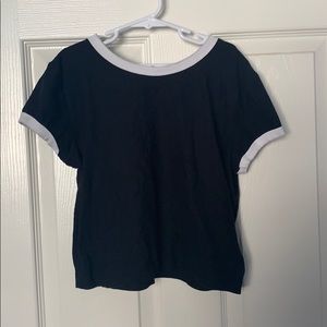 Forever 21 Small Cropped Black T-Shirt